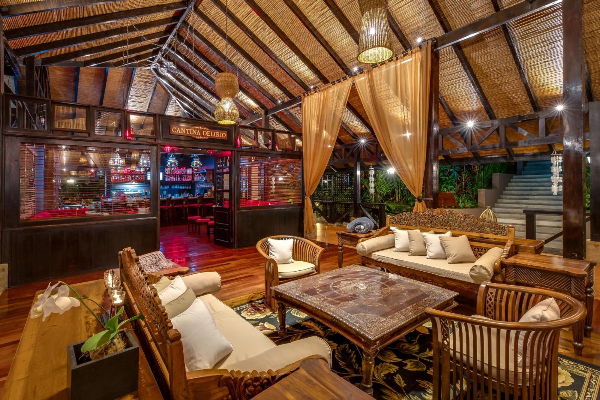 Hideaway Rio Celeste Hotel ビハグア エクステリア 写真