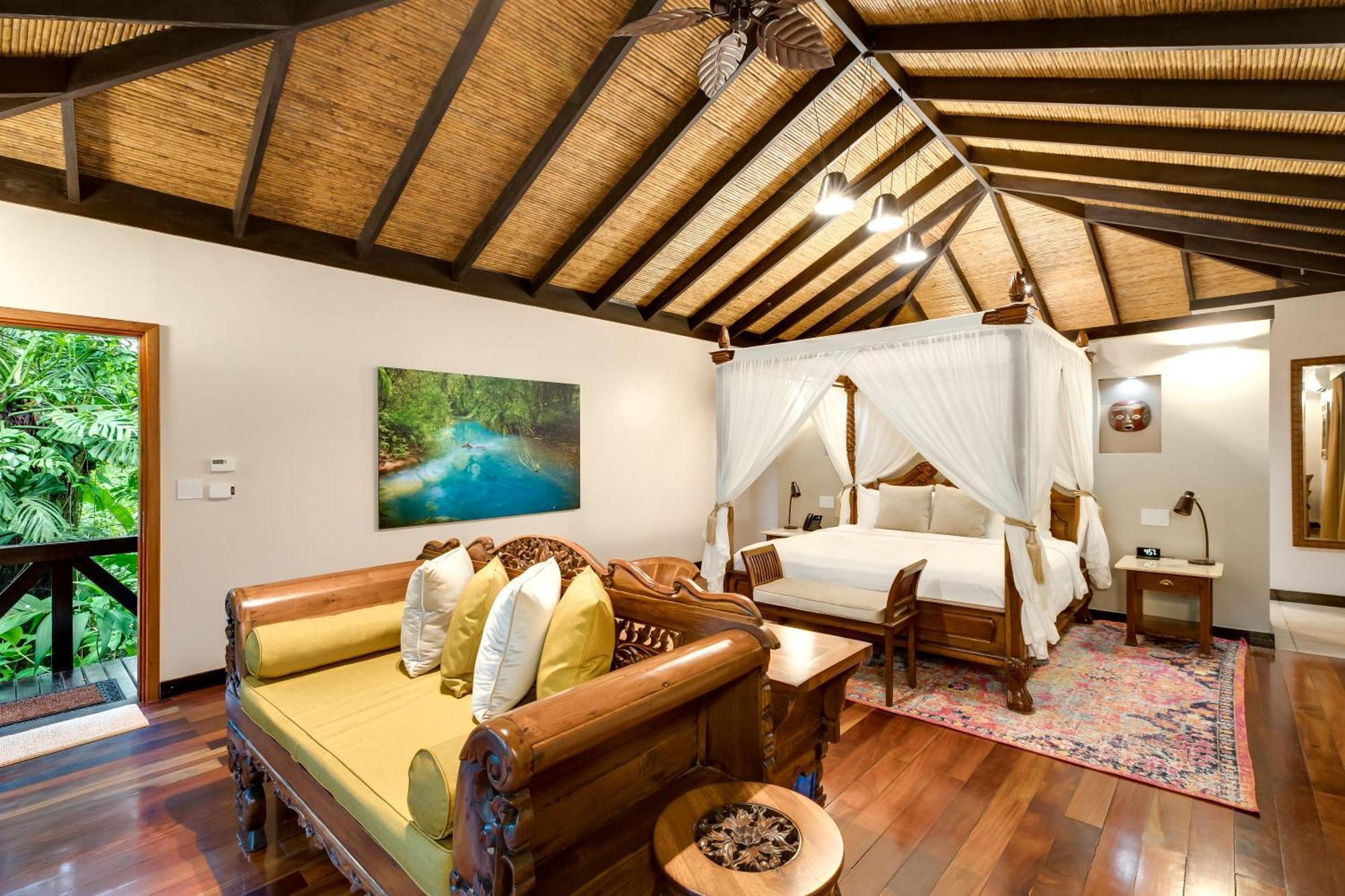 Hideaway Rio Celeste Hotel ビハグア エクステリア 写真