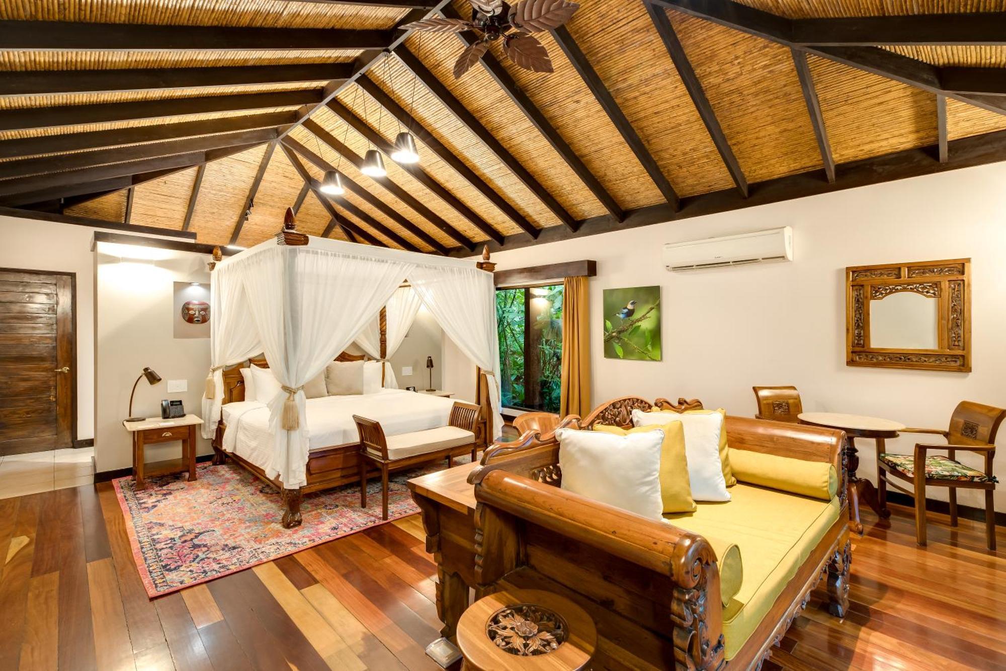 Hideaway Rio Celeste Hotel ビハグア エクステリア 写真